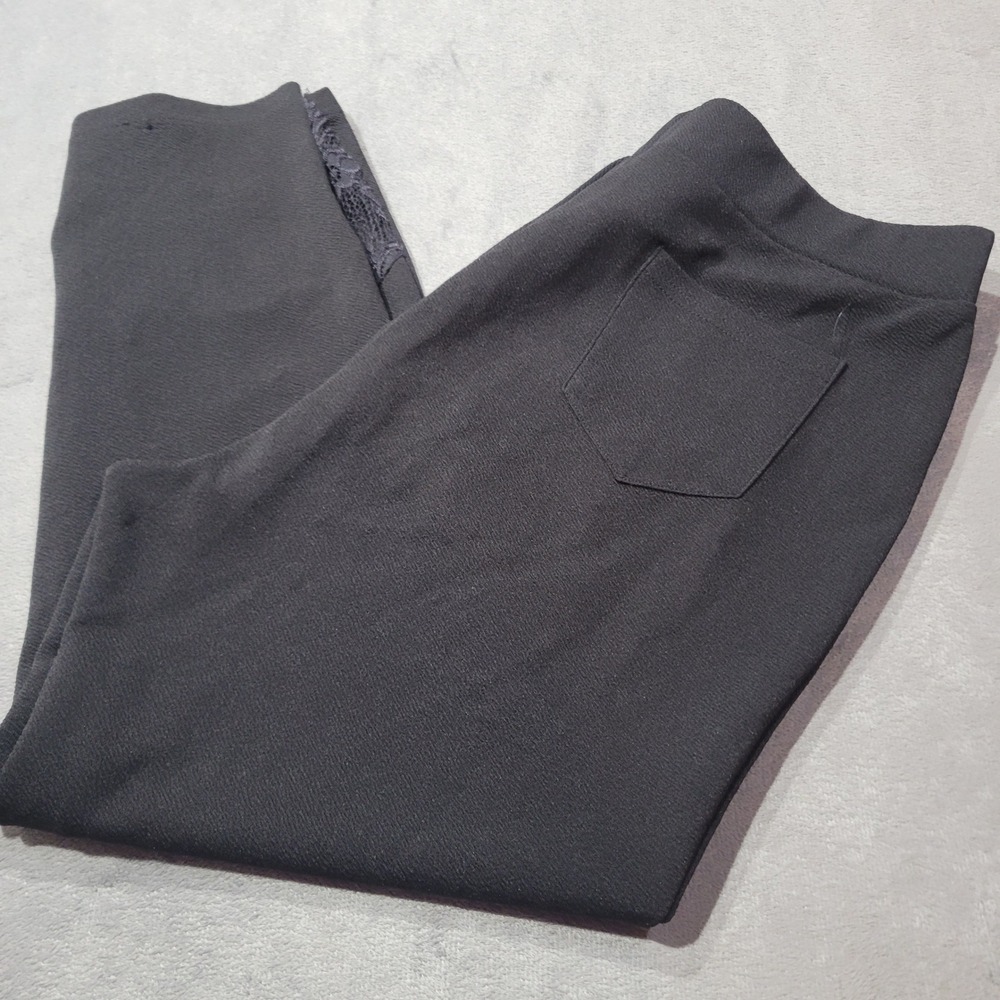 SHEIN Curve Leggings Womens 2XL Black Lace Trim Cropped Capri Textured Casual 18
